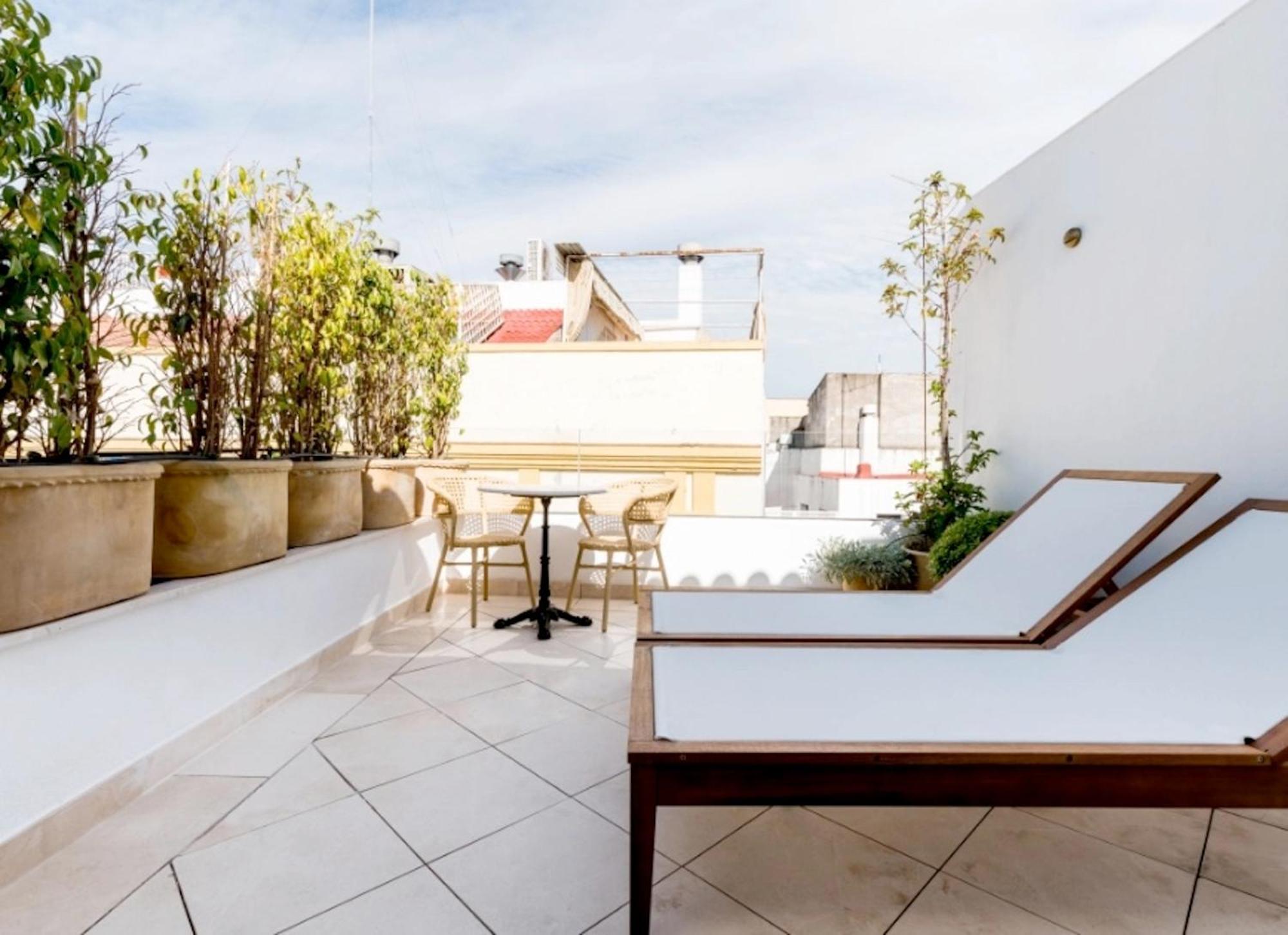 The Honest Hotel & Apartments Sevilla Dış mekan fotoğraf